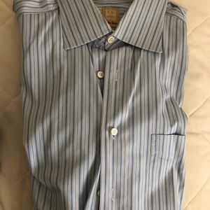 4 Ike Behar Dress Shirts $89